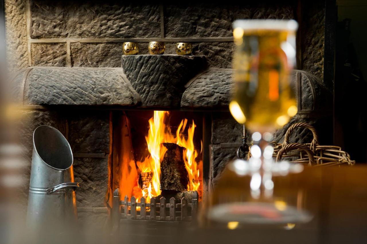 The Queens Head Kettlesing Harrogate Exteriér fotografie